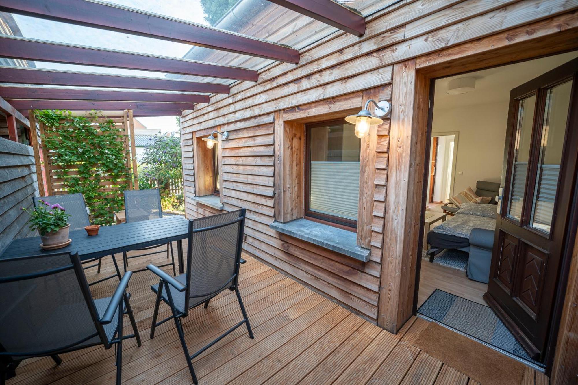 Haus Unterm Mammutbaum - Elberadweg Daire Magdeburg Dış mekan fotoğraf