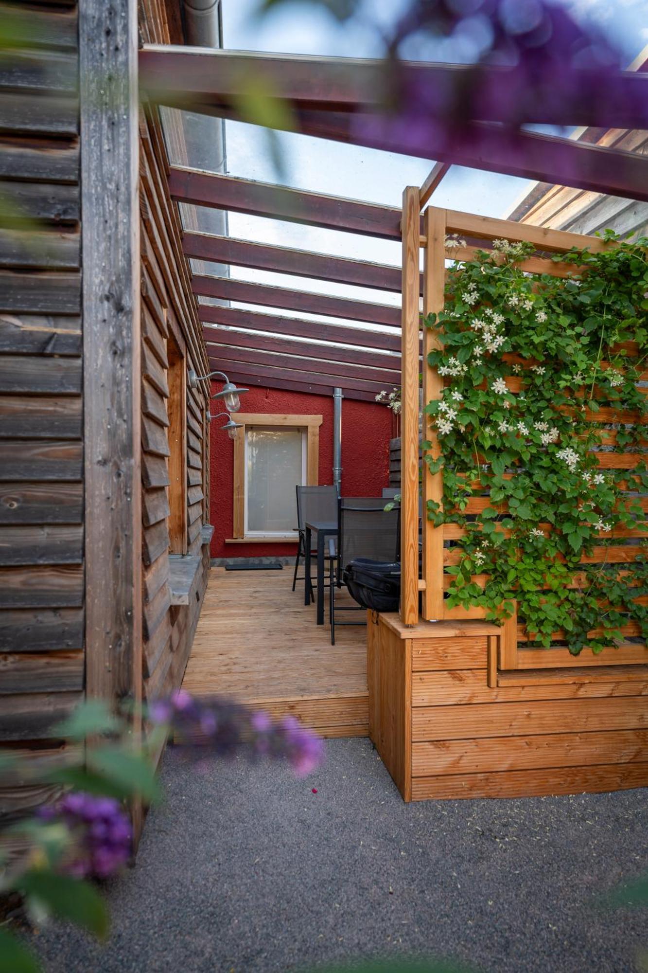 Haus Unterm Mammutbaum - Elberadweg Daire Magdeburg Dış mekan fotoğraf