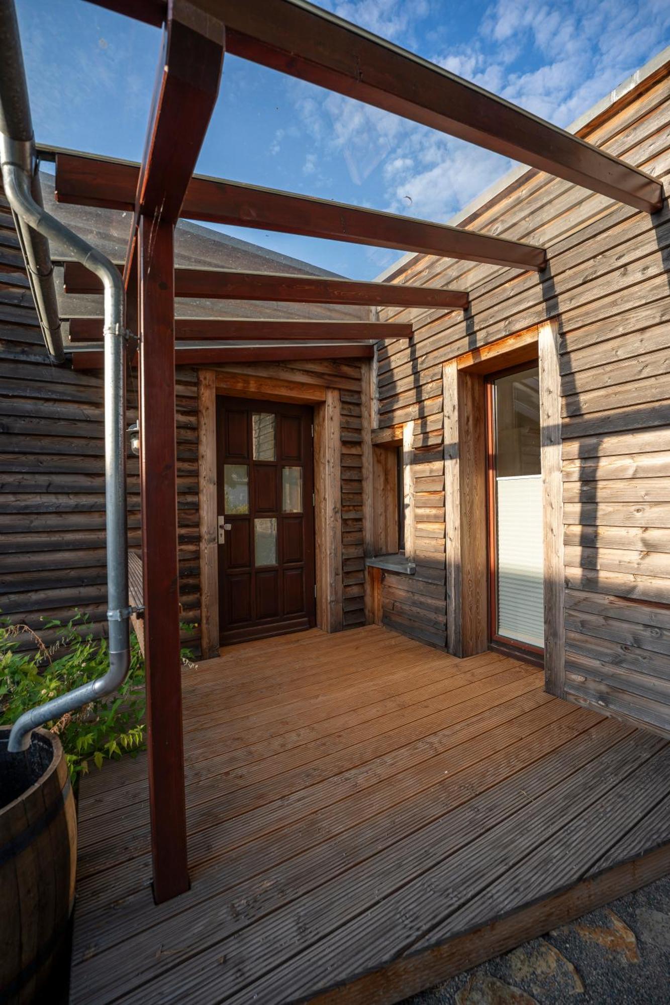 Haus Unterm Mammutbaum - Elberadweg Daire Magdeburg Dış mekan fotoğraf