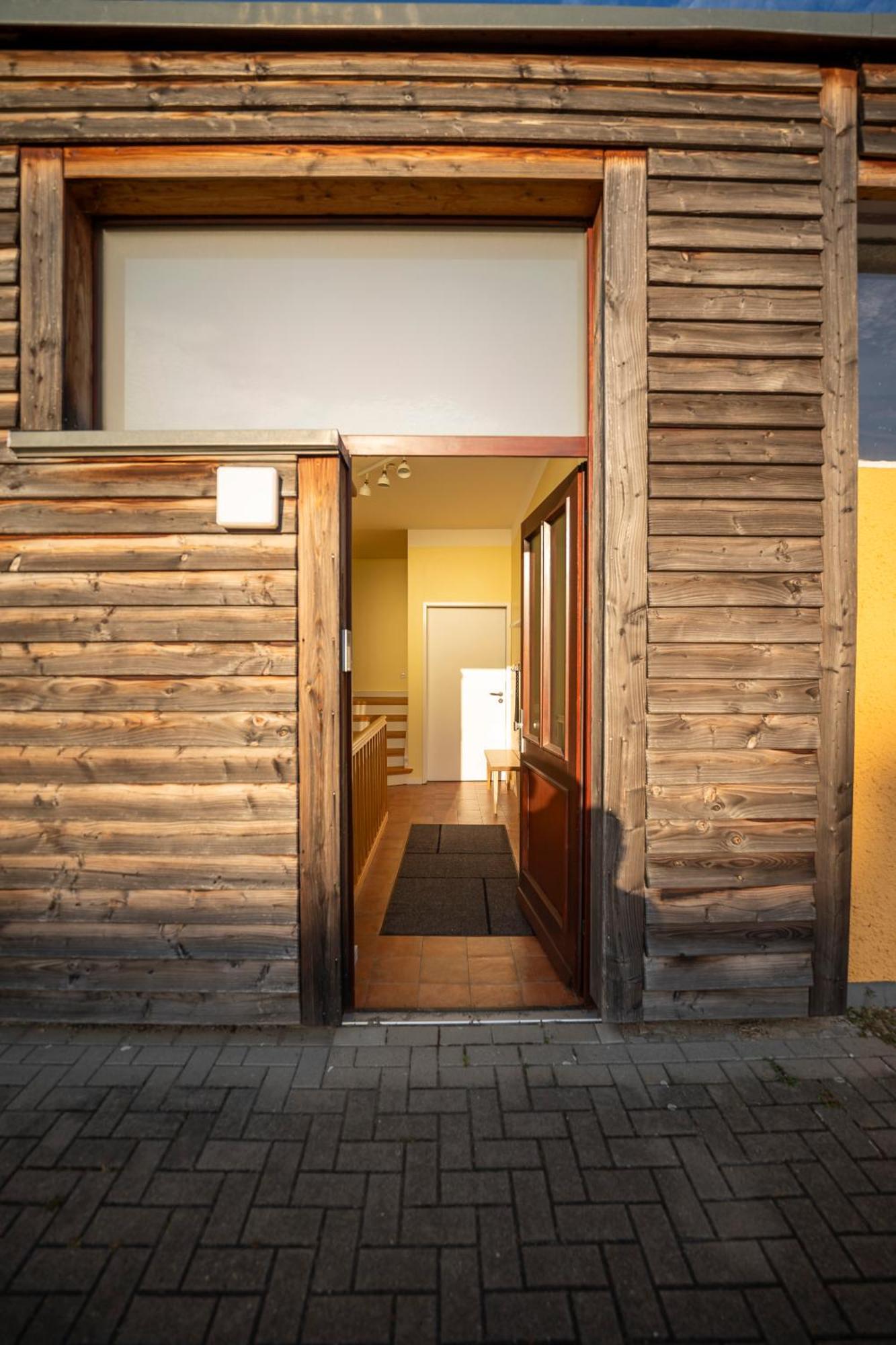 Haus Unterm Mammutbaum - Elberadweg Daire Magdeburg Dış mekan fotoğraf